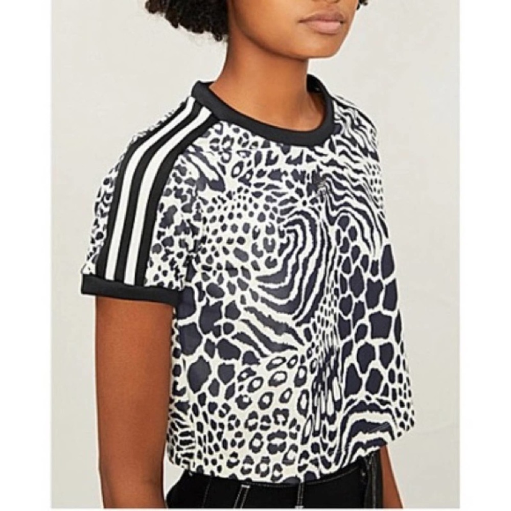 Adidas animal print cropped t-shirt - Medium